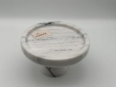 Beyaz Mermer Ayaklı Sunumluk