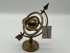 Eskitme Küçük Oklu Dünya