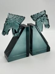 TURKUAZ KRİSTAL ATLI KİTAP TUTUCU