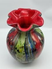 KIRMIZI-RENKLİ CAM VAZO