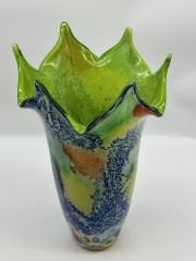 YEŞİL-RENKLİ CAM VAZO